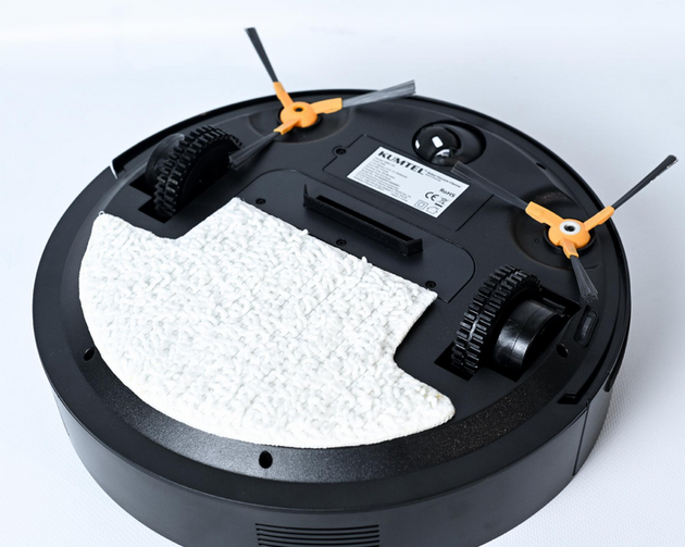 Robot aspirator Kumtel HRC-01
