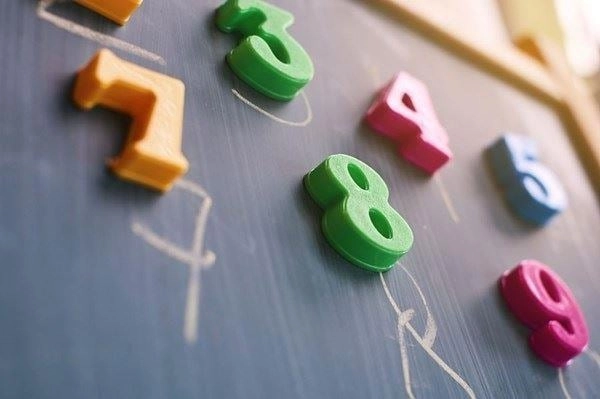 Vopsea decorativă Nippon Magnetica 2.5kg 