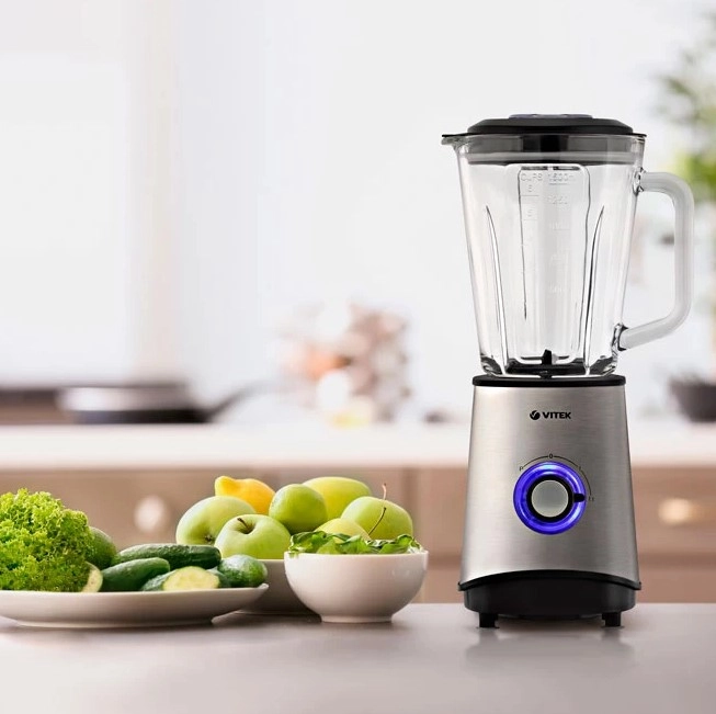 Blender Vitek 8517