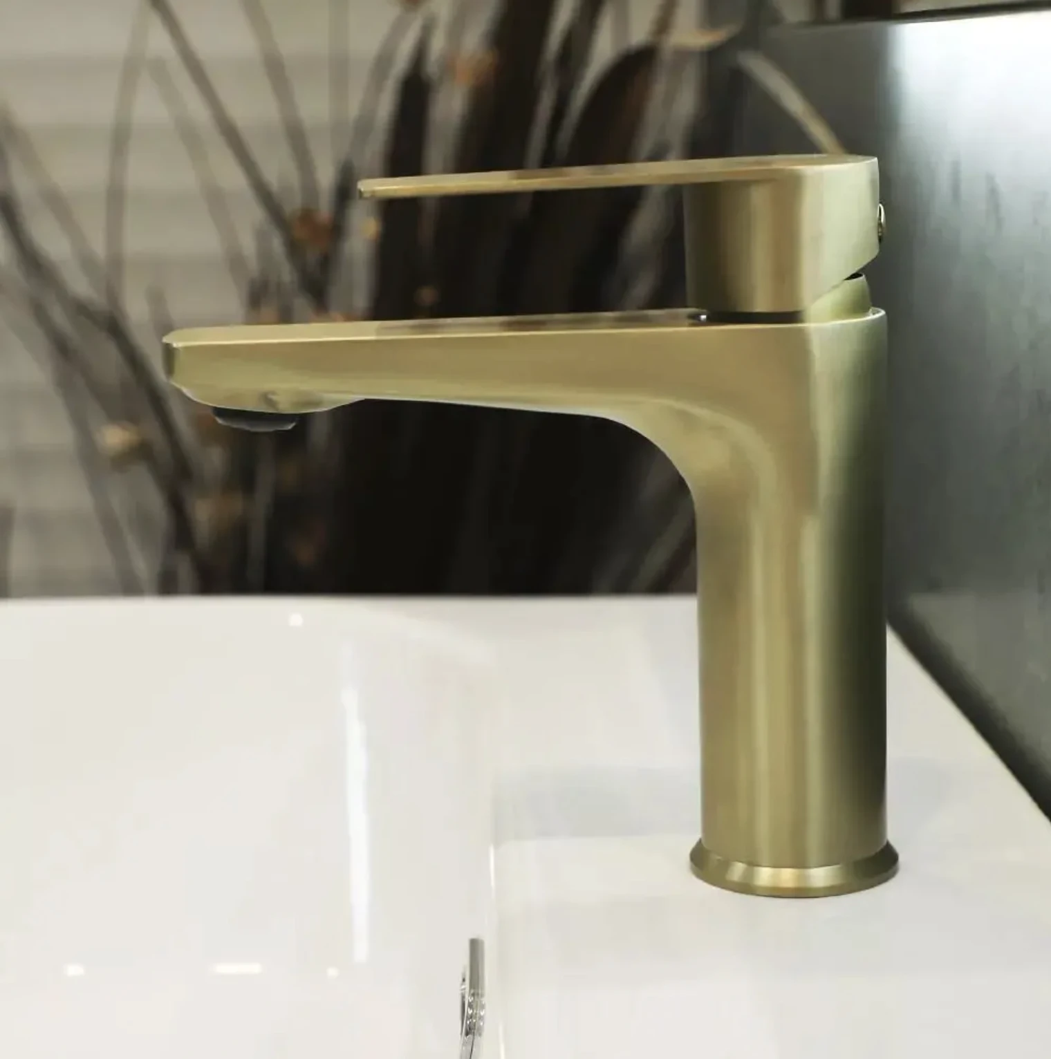 Baterie pentru lavoar Mateco Aleo gold 118046 