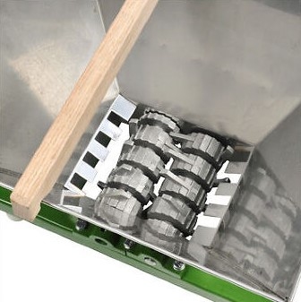 Zdrobitoare pentru struguri 7L 57162