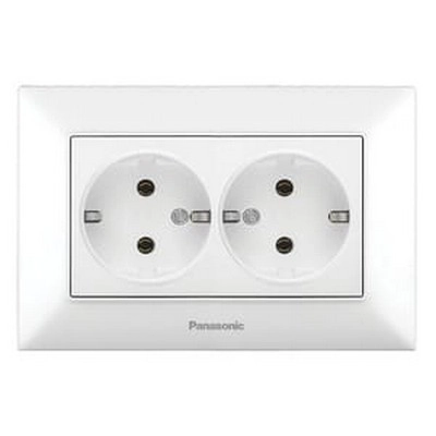 Розетка двойная с заземлением Arkedia Slim 942052