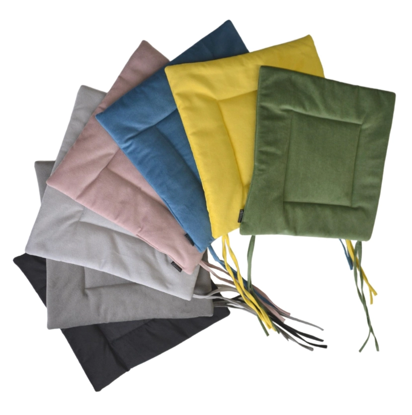 Подушка с завязками для стула 40x40