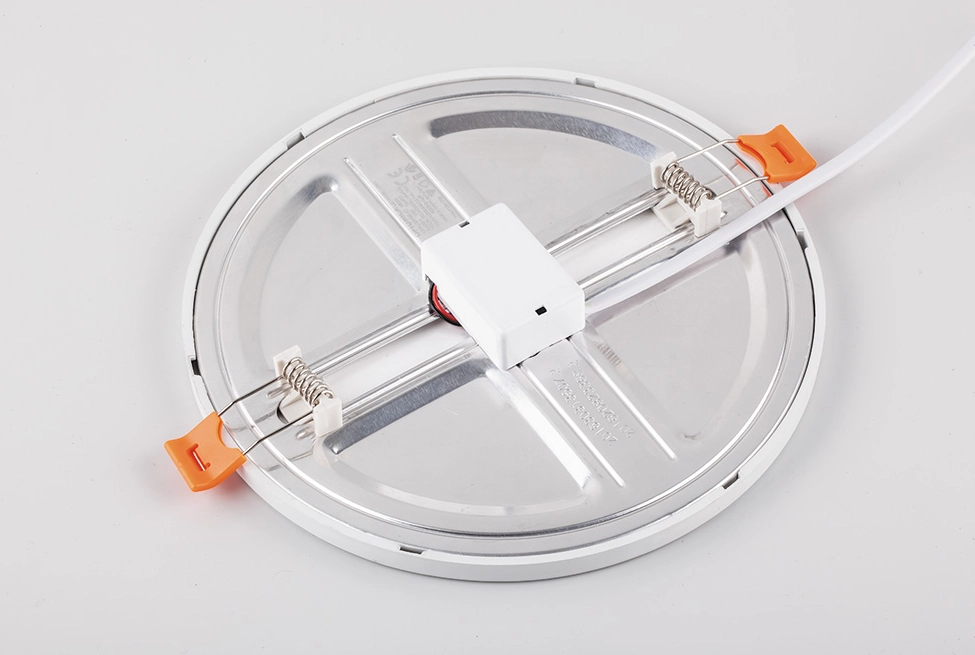 Светодиодный светильник Feron AL508 6W 230V 6400K